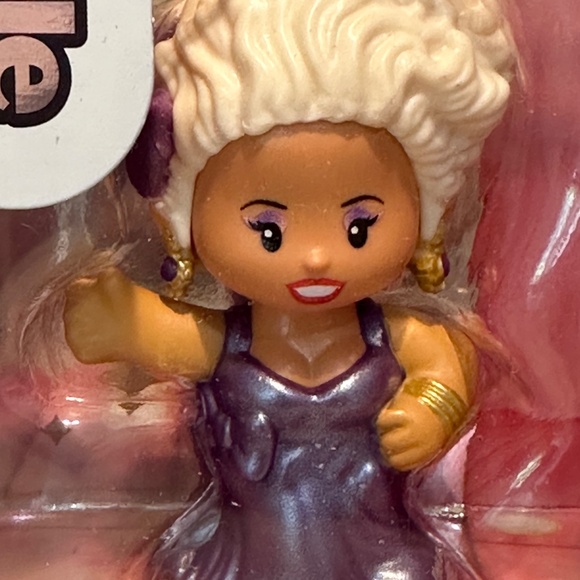 Fisher Price Little People RUPAUL Drag Race Special Edition Collector Figure Set - Picture 2 of 16